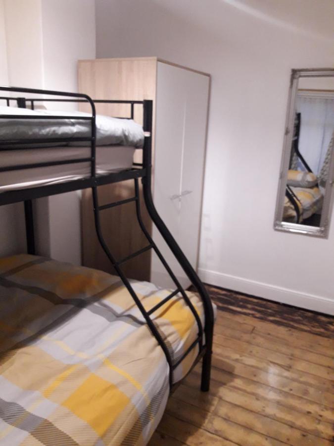 Apartmán Cosy @ Coleraine Beside Train+Bus Station Exteriér fotografie